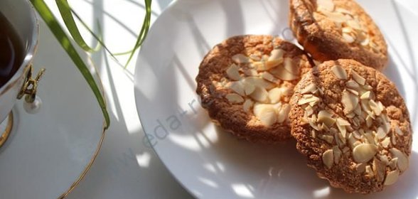 Миндальные пирожные