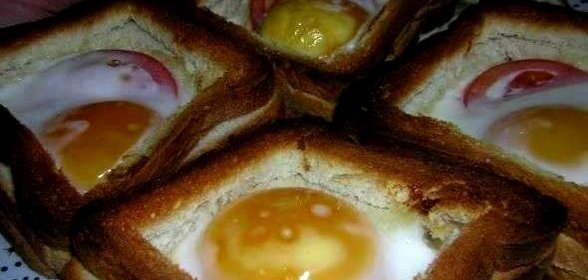 Бутерброды с яйцом и колбасой