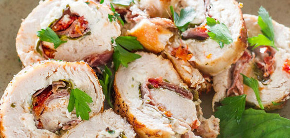 Рулетики из индейки с ветчиной