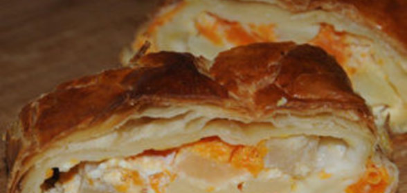 Тыквенный рулет с грушей