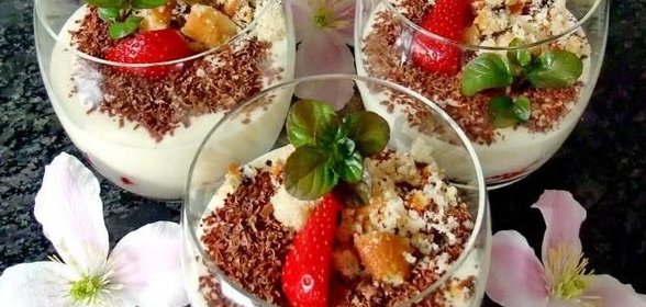 Клубнично-ванильный тирамису