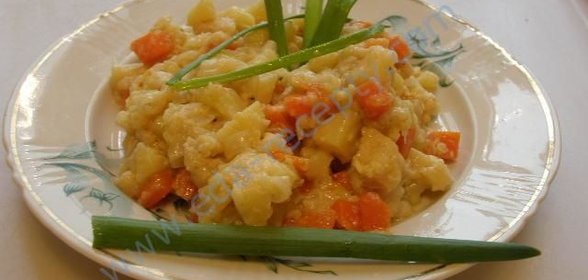 Рагу кабачки тушеные с овощами и капустой