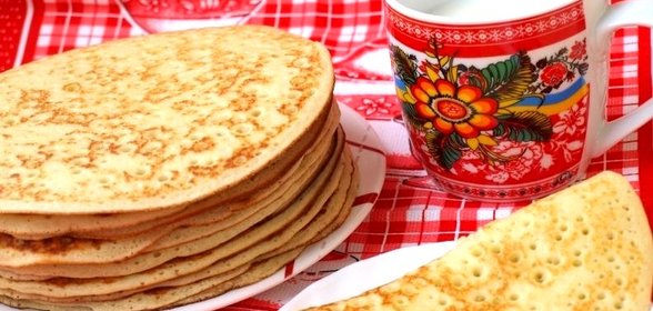 Блины на кефире дрожжевые