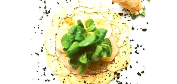 Карпаччо из лангуста и крудо из артишока и эмульсией из трюфеля