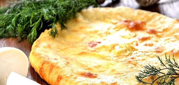 Осетинский пирог с творогом и сыром