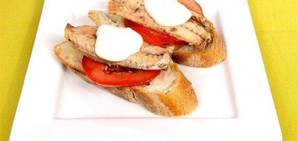 Бутерброды со скумбрией