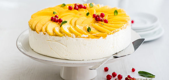 Торт-суфле с персиками