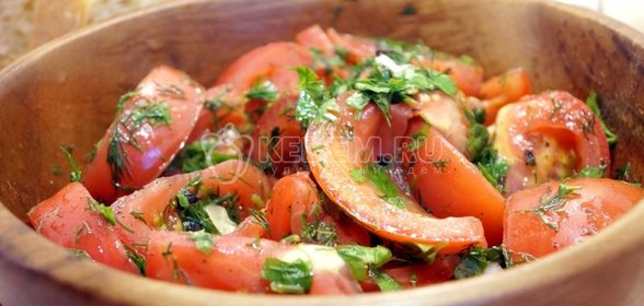 Салат из помидоров «Амато»