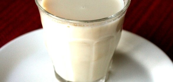 Молоко с кардамоном