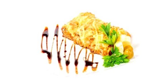Камбала с оливками