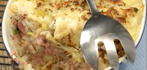 Запеканка из картофеля и лука-порея