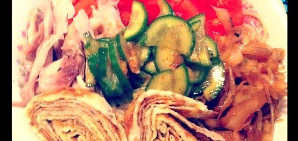 Закуска из лапши и овощей