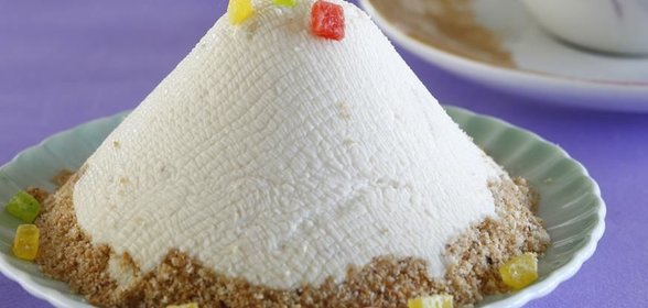 Пасха без яиц с вареной сгущенкой и имбирем