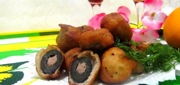 Оливки фаршированные в кляре