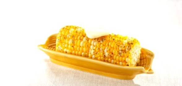 Кукуруза с маслом из лайма и чили