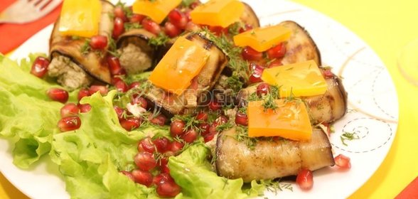 Рулетики из баклажанов с орехами