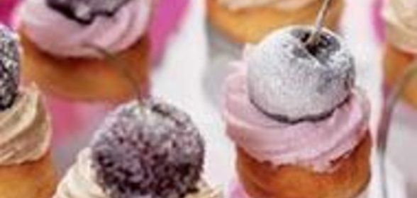 Вишневые пирожные