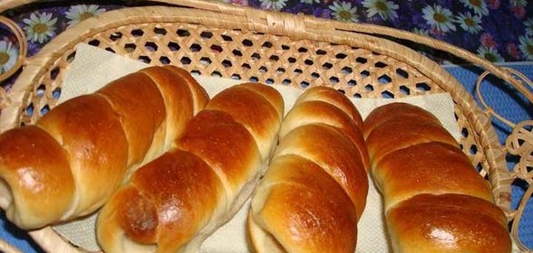 Сосиски в тесте без дрожжей