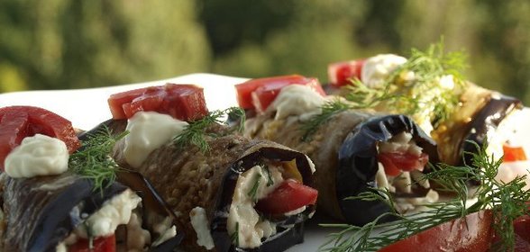 Баклажанные рулетики Тёщин язык