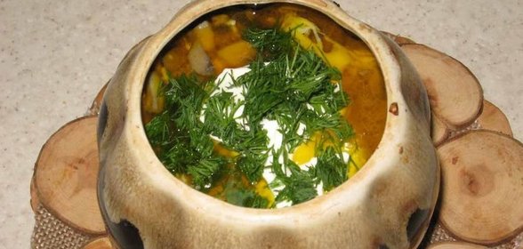 Жаркое в горшочке в духовке со свининой