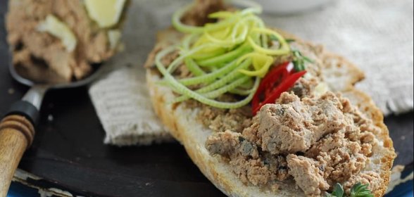 Паштет из куриной печенки с бренди