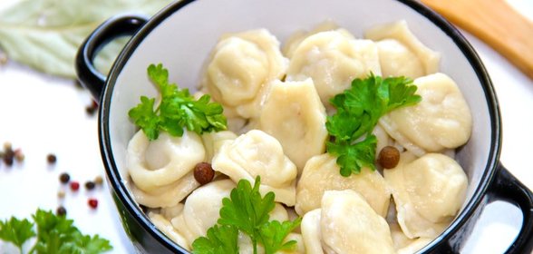 Пельмени в пельменнице