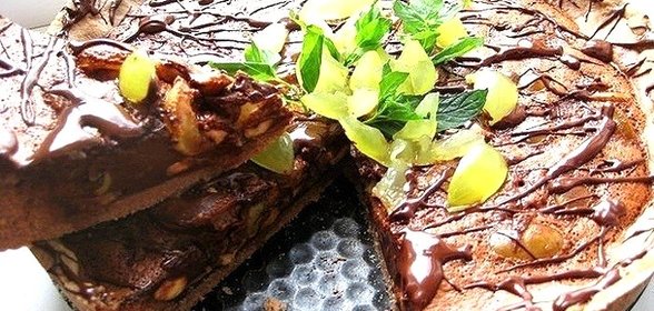 Торт шоколадно-ореховый