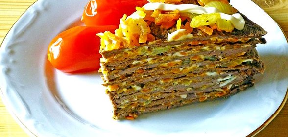 Закусочный торт из печени