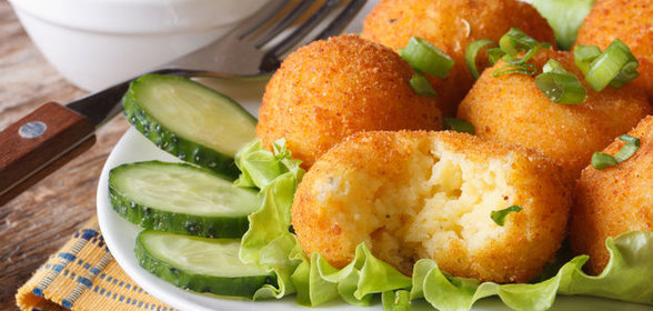 Картофельные шарики с сыром