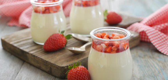 Панна-котта с клубникой