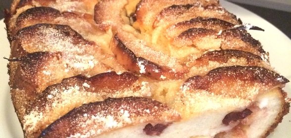 Творожная запеканка с яблоками и ванилью