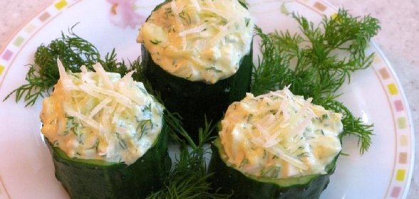 Фаршированные огурцы