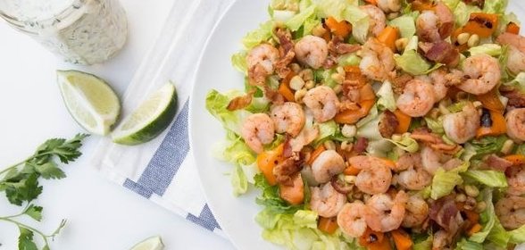 Салат с креветками американский