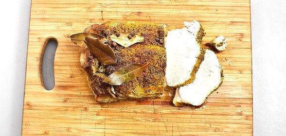 Запеченный карбонад