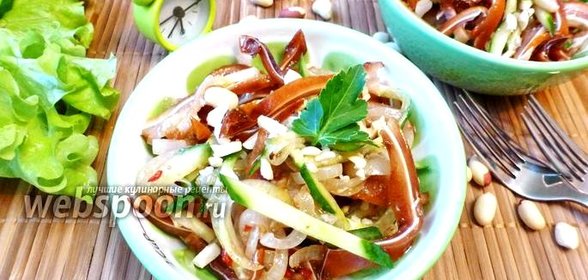 Салат из свиных ушей