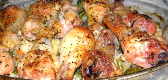 Куриные голени запеченные с овощами