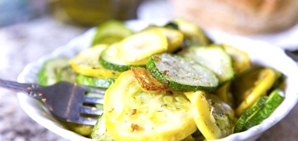 Жареные цукини с чесноком