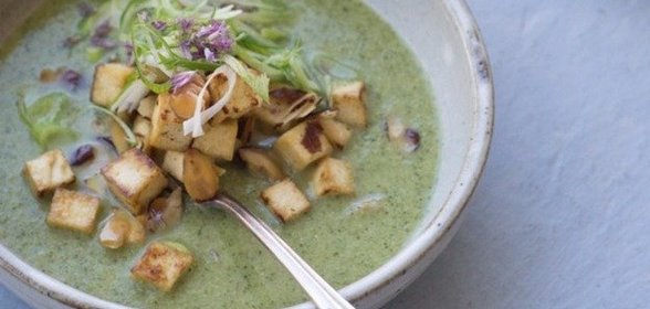 Крем-суп из брокколи на кокосовом молоке