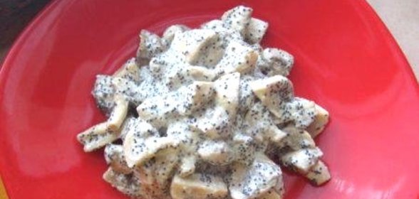 Шампиньоны со сметаной и маком