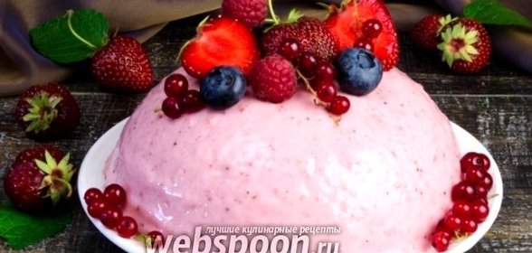 Торт-мусс клубничный на основе йогурта