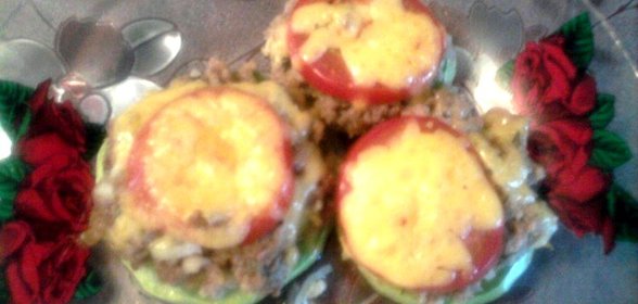 Кабачки запеченые с фаршем