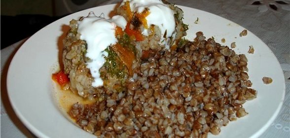 Фрикадельки с рисом в мультиварке
