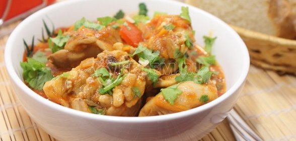 Чахохбили из курицы в мультиварке