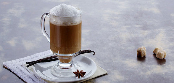 Салат с семгой и помидорами