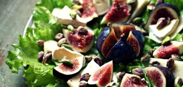 Салат из инжира и груш