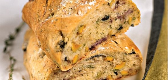 Итальянский хлеб с оливками