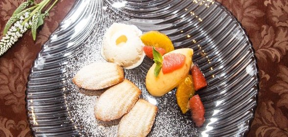 Миндальные мадлены