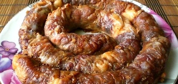 Домашняя колбаса из свинины