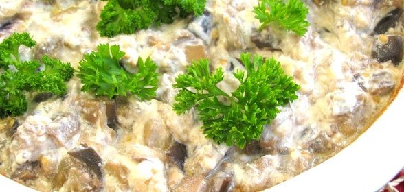 Баклажаны, запеченные с грибами