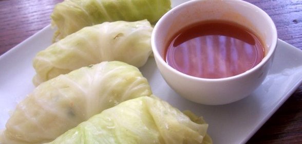 Рулет из рыбы с капустой